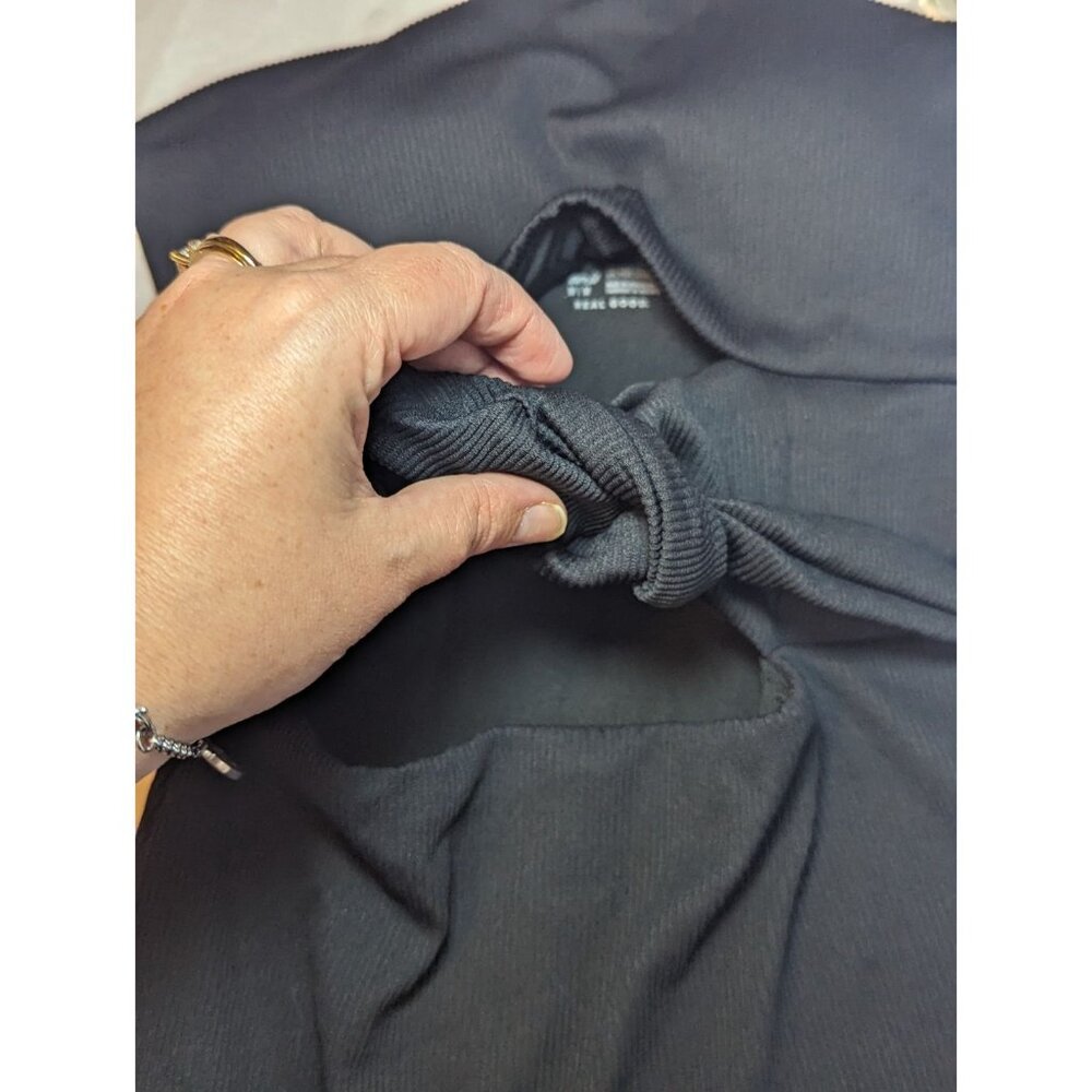 Aerie Women's Size Medium Black Ribbed NWT One Piece Full Coverage Swimsuit - Picture 3 of 15